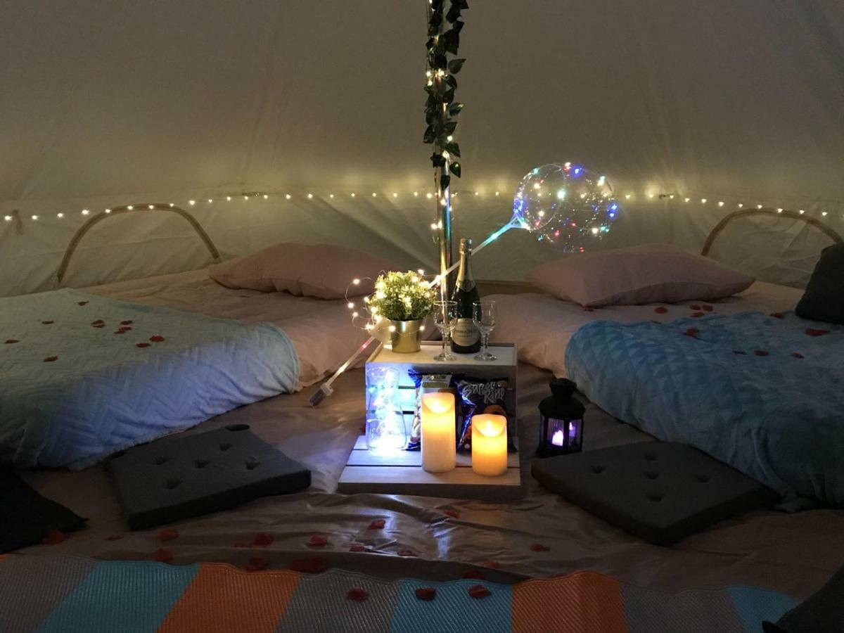 Glamping Kaki - Medium Bell Tent Singapore Eksteriør billede
