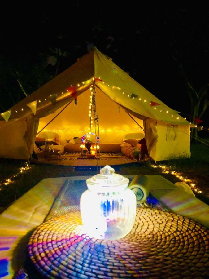 Glamping Kaki - Medium Bell Tent Singapore Eksteriør billede