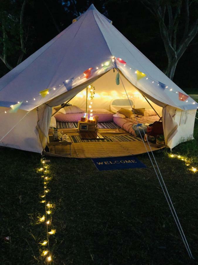 Glamping Kaki - Medium Bell Tent Singapore Eksteriør billede