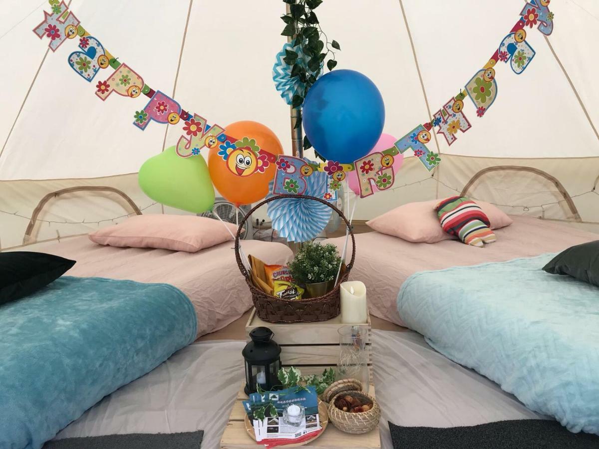 Glamping Kaki - Medium Bell Tent Singapore Eksteriør billede