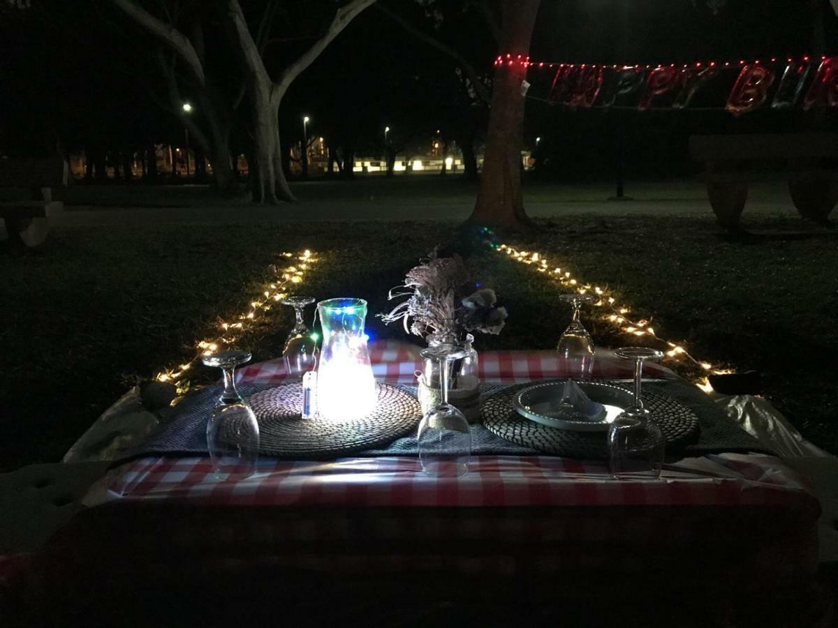 Glamping Kaki - Medium Bell Tent Singapore Eksteriør billede