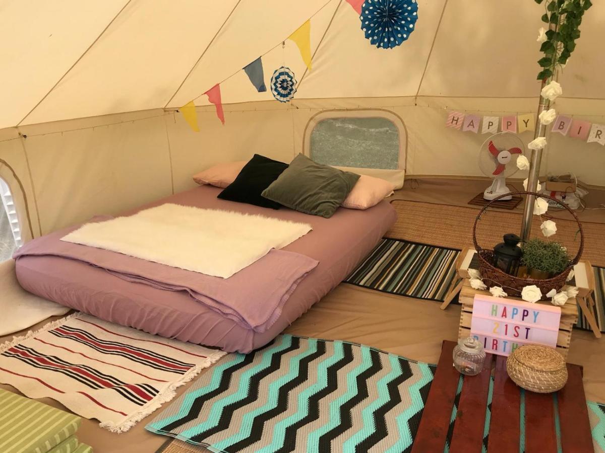 Glamping Kaki - Medium Bell Tent Singapore Eksteriør billede